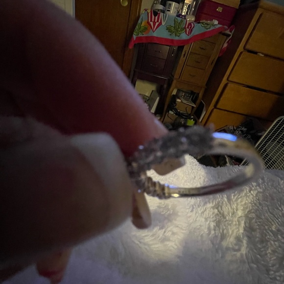 Moissanite - Picture 11 of 12